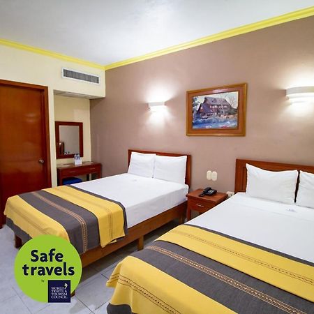 Hotel El Espanol Centro Historico Mérida Esterno foto