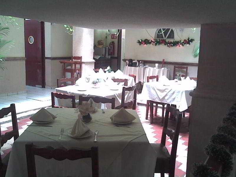 Hotel El Espanol Centro Historico Mérida Esterno foto