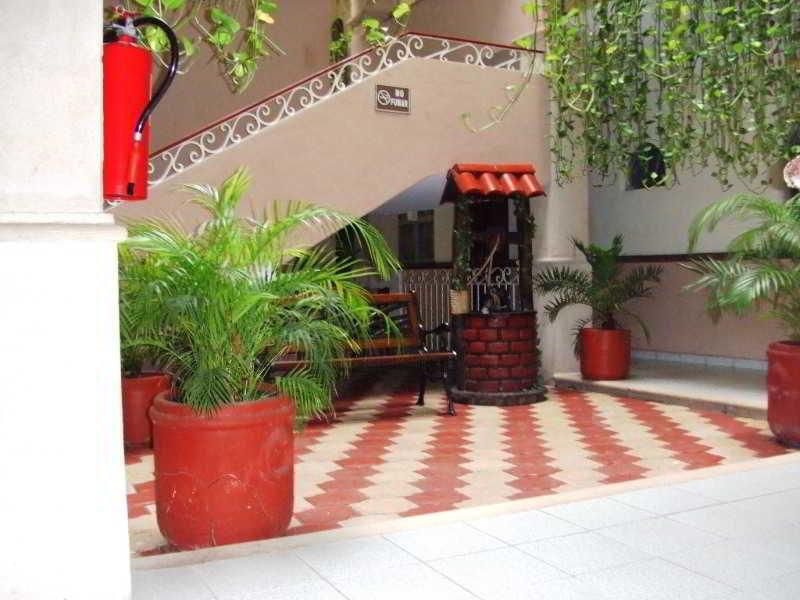 Hotel El Espanol Centro Historico Mérida Esterno foto