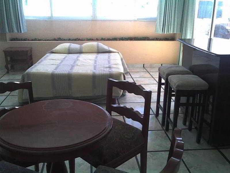 Hotel El Espanol Centro Historico Mérida Esterno foto