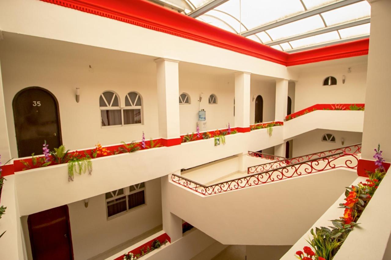 Hotel El Espanol Centro Historico Mérida Esterno foto