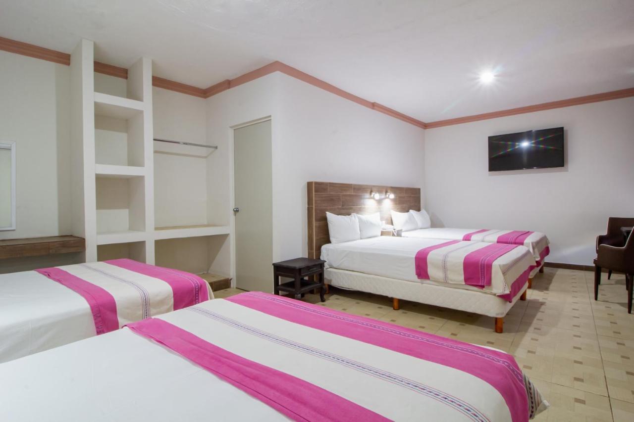Hotel El Espanol Centro Historico Mérida Esterno foto